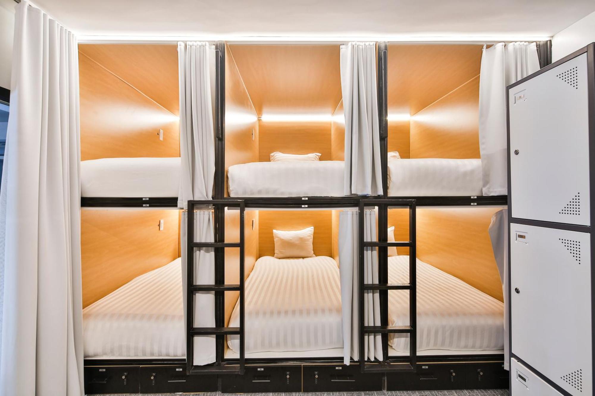 Parc Avenue Hostel มอนทรีอัล ภายนอก รูปภาพ
